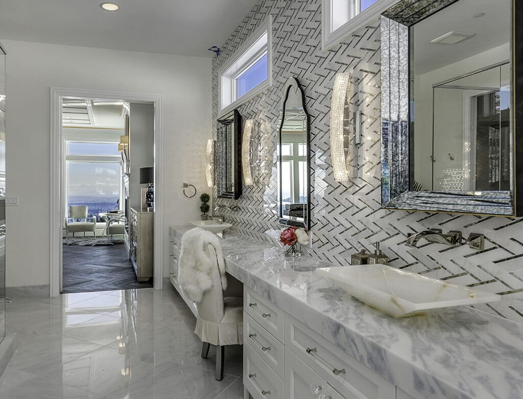 Bathroom – Interior 10