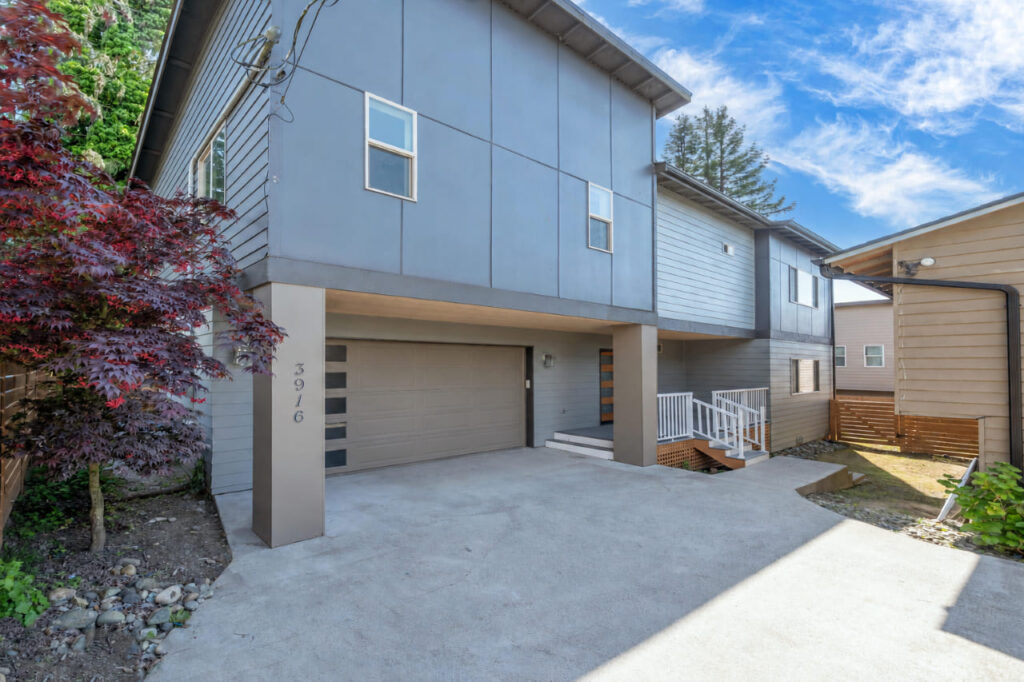 Exterior – Staging 7