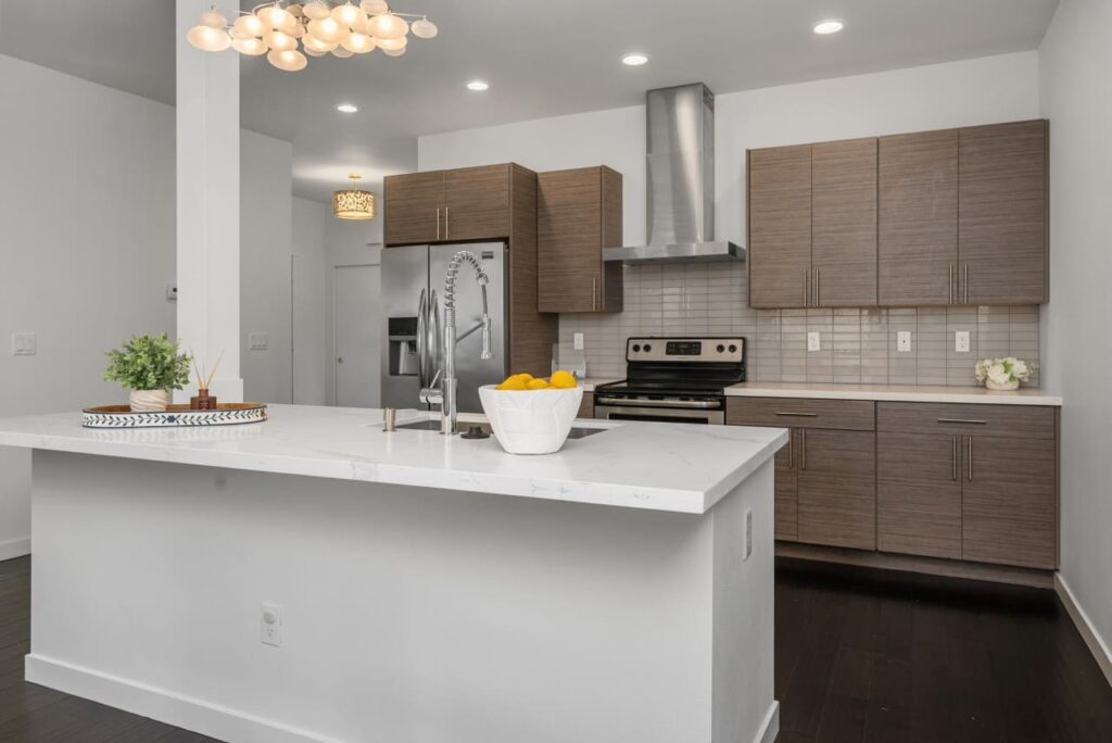 Kitchen – Interior 9