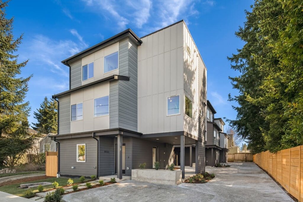 Exterior – Staging 9