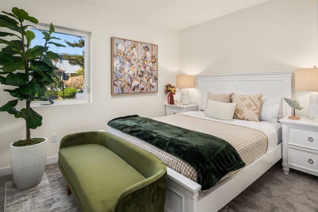 Bedroom – Staging 5