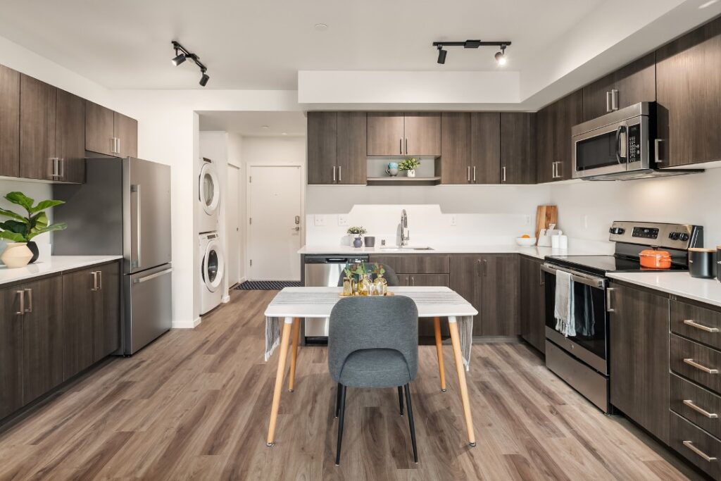 Laundry Room – Interior 7