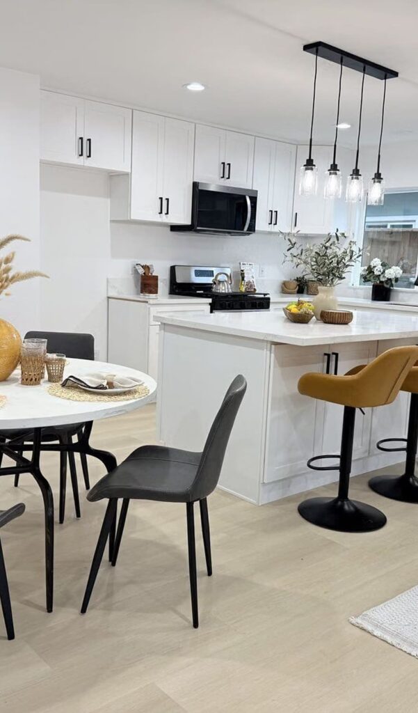 Kitchen – Staging 15