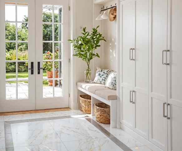 Mudroom – Interior 2